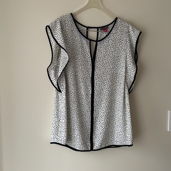 Vince Camuto Black & White Top Size L - Picture 2 of 7